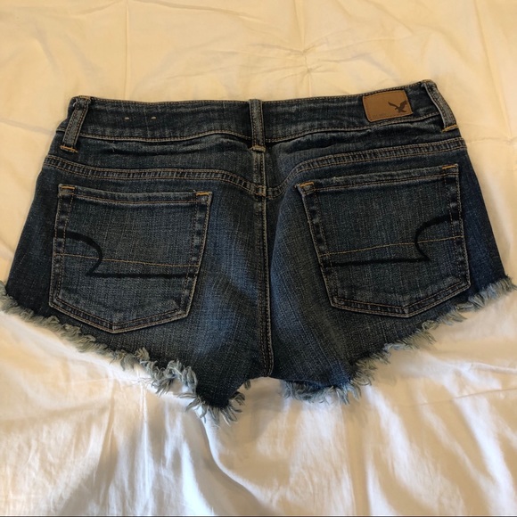 Floral AE short shorts - Picture 2 of 4